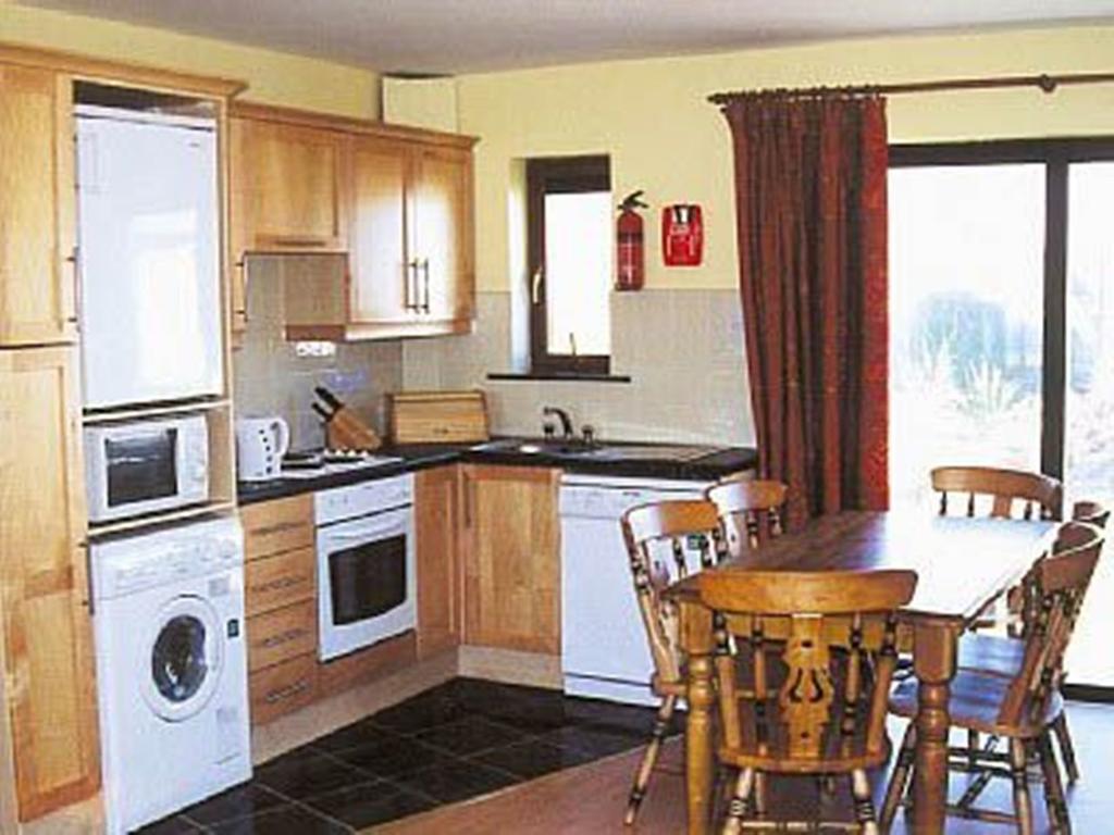 Kinsale Coastal Cottages Garrylucas ภายนอก รูปภาพ